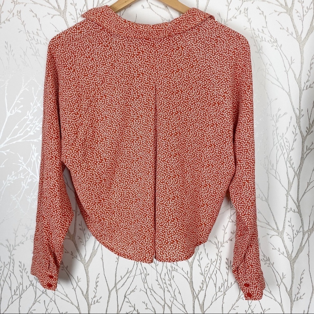 FOREVER 21 Red Floral Open Front Tie Blouse XS - Picture 3 of 9